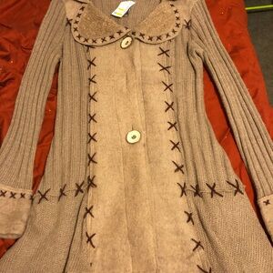 Stylish Tan Knit Cardigan with Button Details